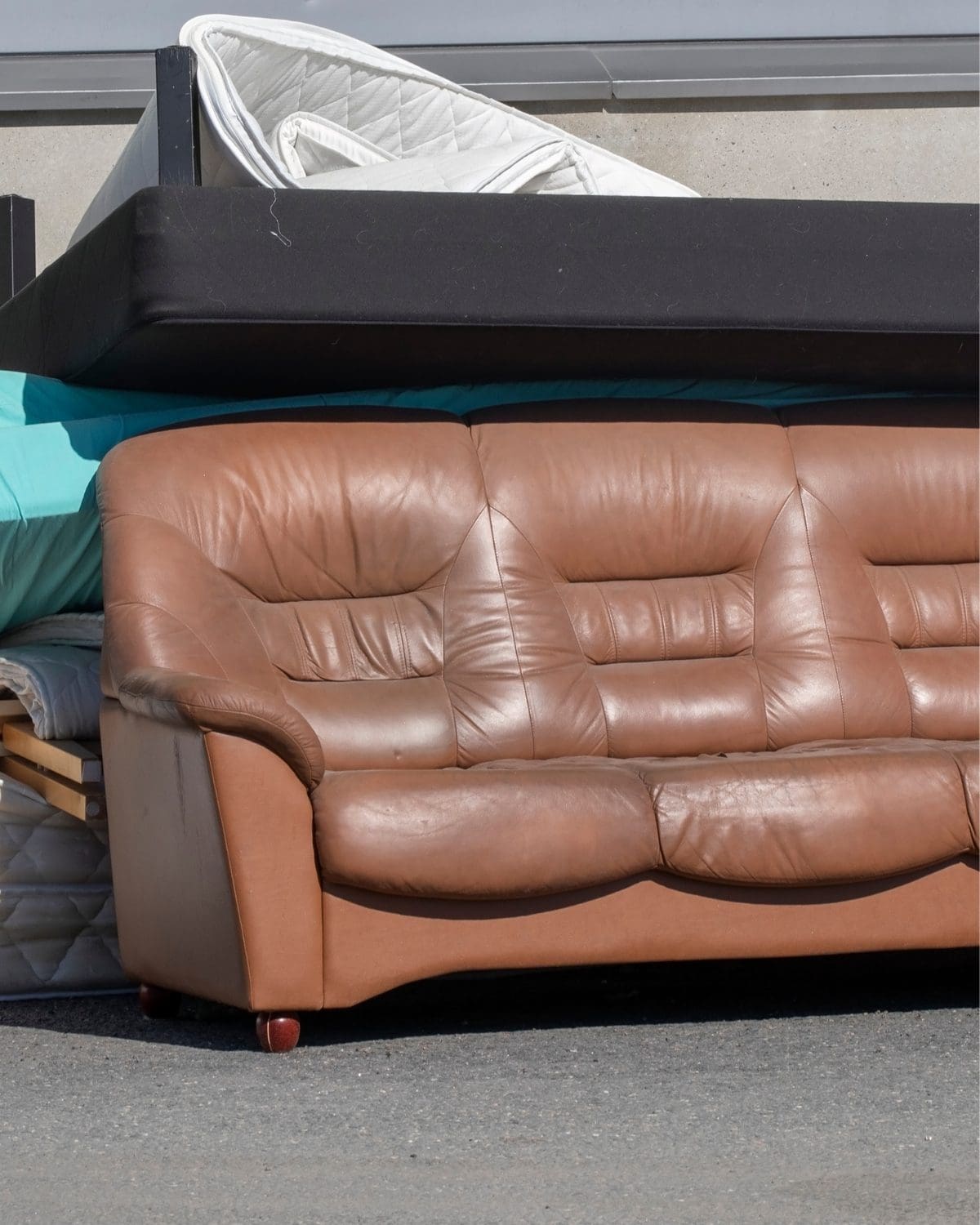 can i take a sofa to the tip
